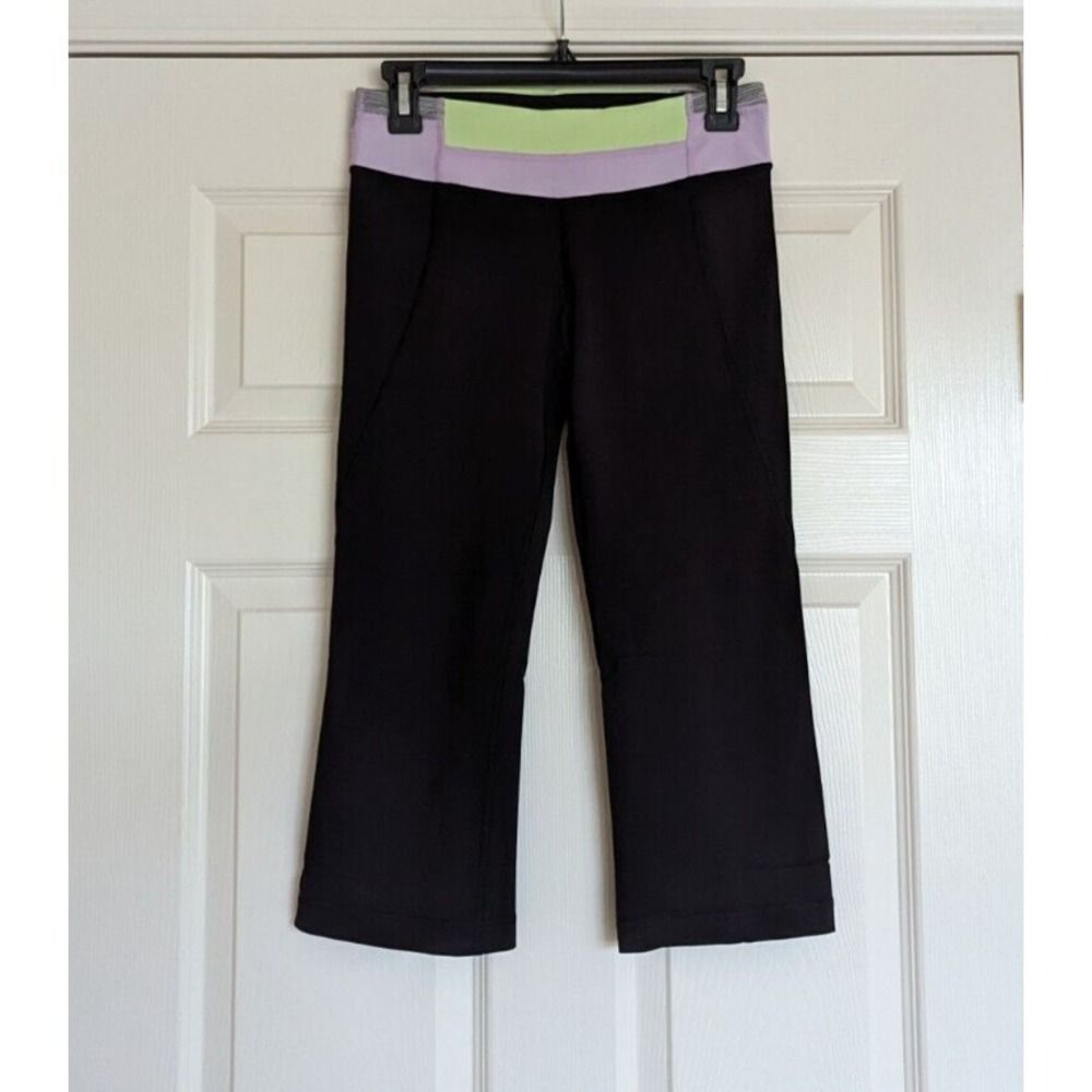 Lululemon Gather And Crow Cropped Split Leg Yoga Pants Leggings Sz 4 Athletic
